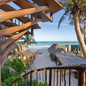 **** Hotel Playa Canek Beachfront Eco Mexiko